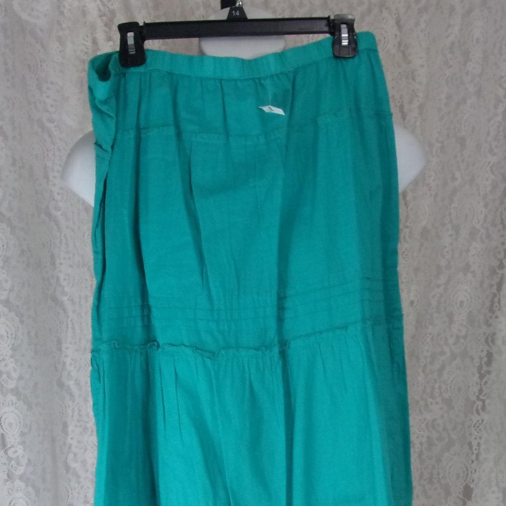Basic Editions Turquoise Green Tiered Ruffle Skirt EUC